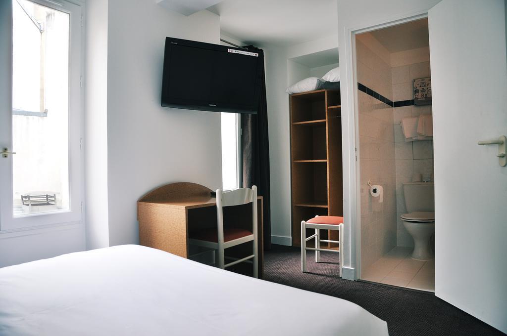 Hotel De La Tour Paříž Pokoj fotografie